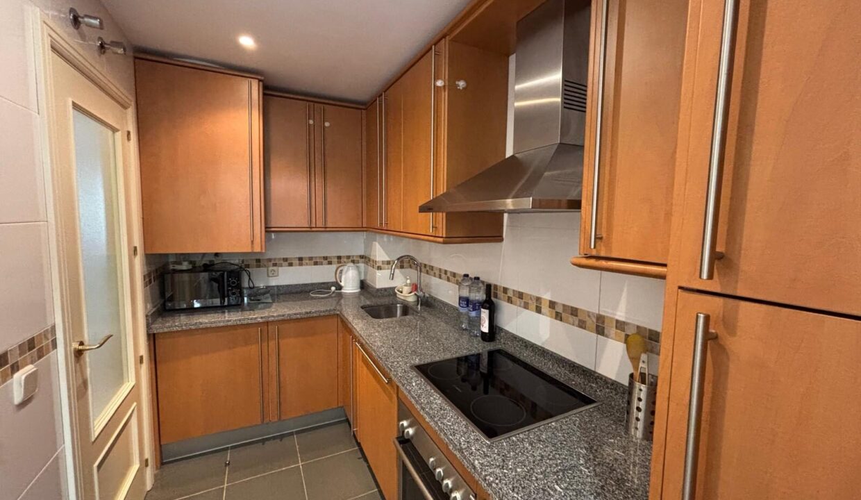 WhatsApp Image 2025-12-02 at 14.26.54 (4)