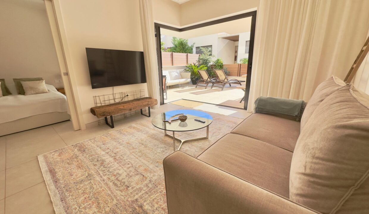 WhatsApp Image 2026-02-18 at 12.53.12 (2)